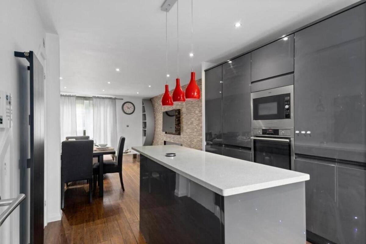Superb Stonewall Terrace London Bilik gambar